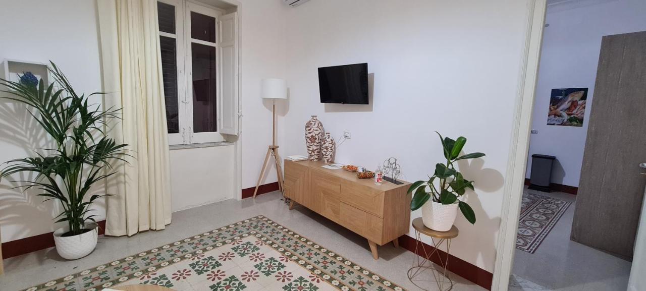 Ballaro Guest House ปาแลร์โม ภายนอก รูปภาพ