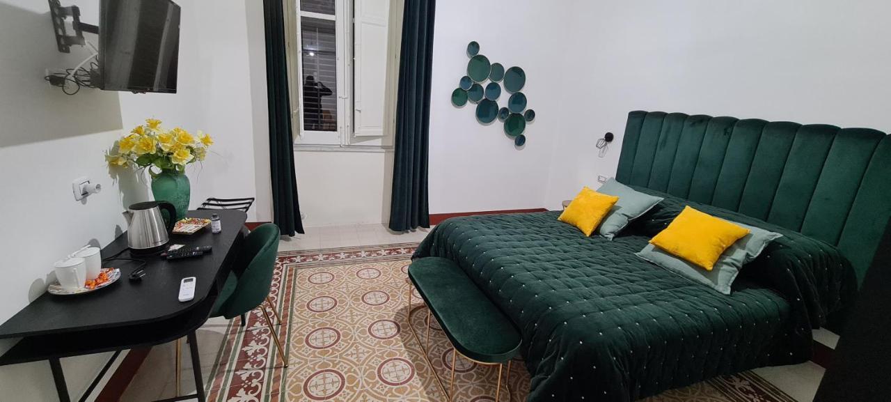 Ballaro Guest House ปาแลร์โม ภายนอก รูปภาพ